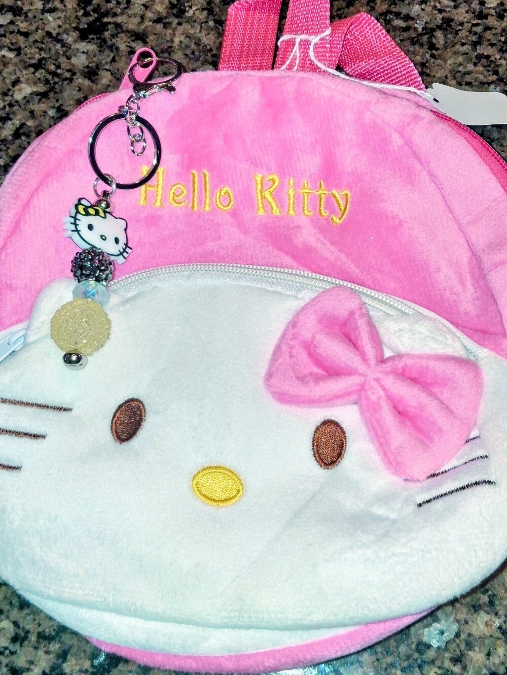 ❤️✨ HELLO KITTY MINI BACKPACK + MATCHING BAG CLIP ✨❤️